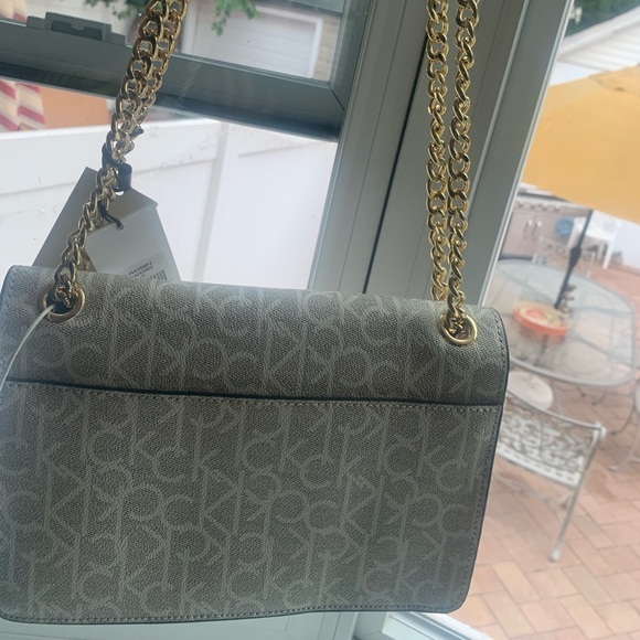 Calvin Klein purse - Picture 2 of 3